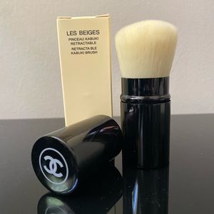 Chanel Retractable Kabuki Brush